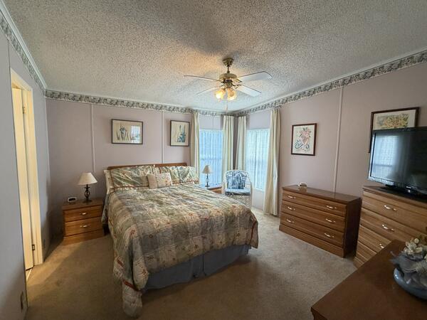 757 Century Lane a Winter Haven, FL Mobile or Manufactured Home for Sale
